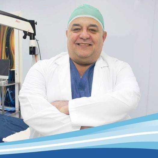 د/ هشام جابر ..... دكتوراه طب وجراحة العين